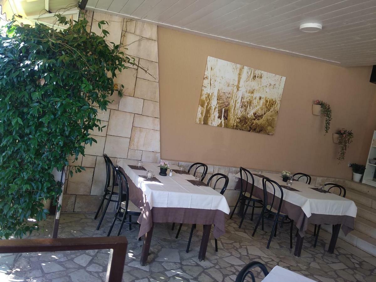 Hotel Autostello كاستيلانا غروتي المظهر الخارجي الصورة